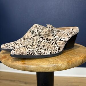 Marquiiz Snakeskin Patterned Mules | Size 39